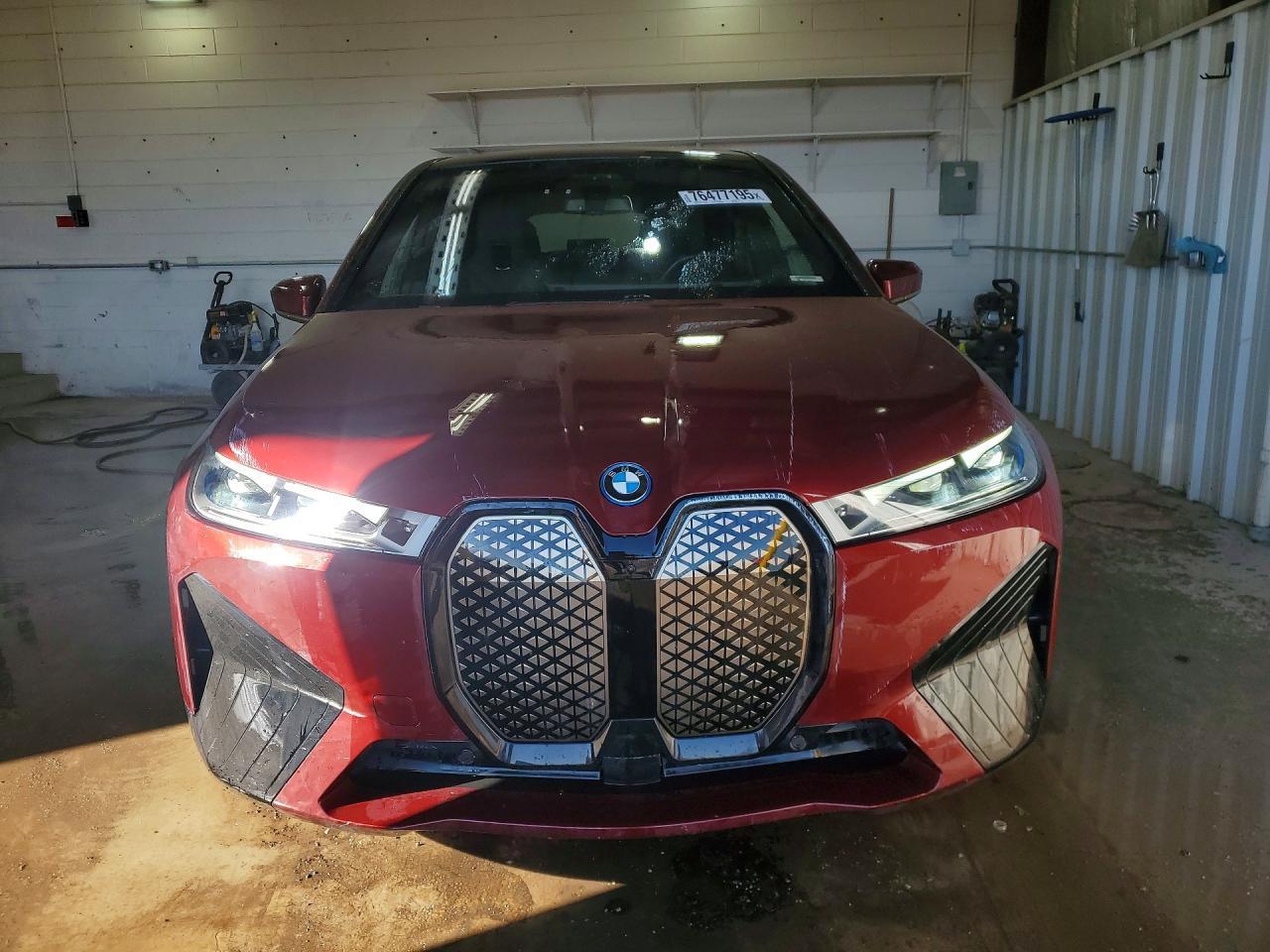 2024 BMW Ix xDrive50 - zdjęcie 5