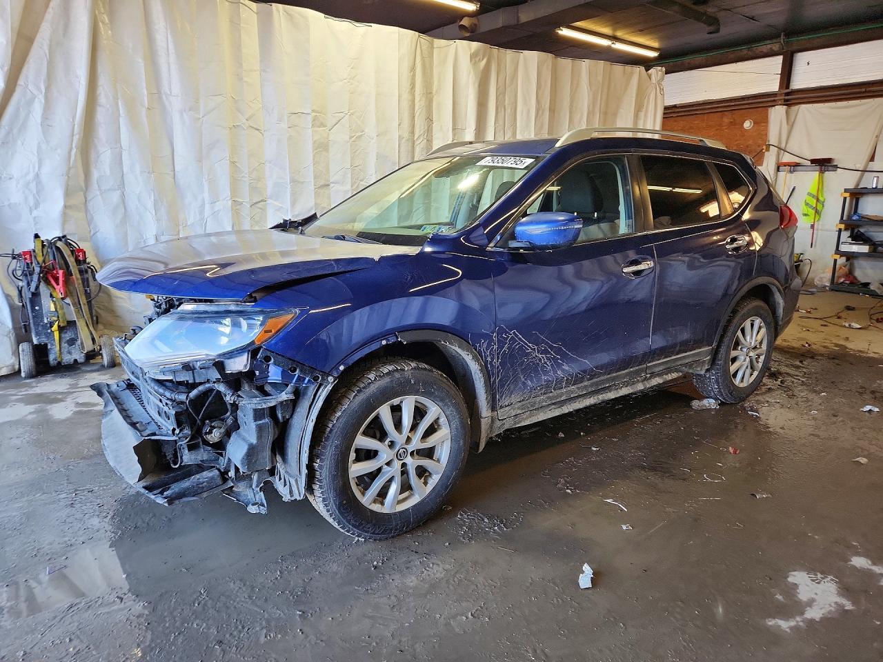 2018 Nissan Rogue Sv - zdjęcie główne