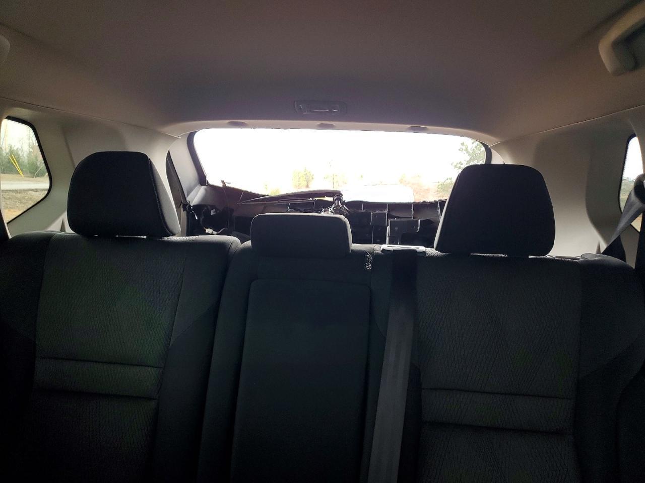 2025 Nissan Rogue Sv - zdjęcie 10