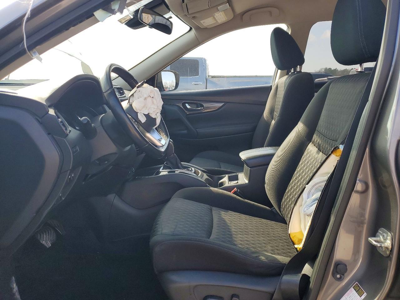 2019 Nissan Rogue S - zdjęcie 7