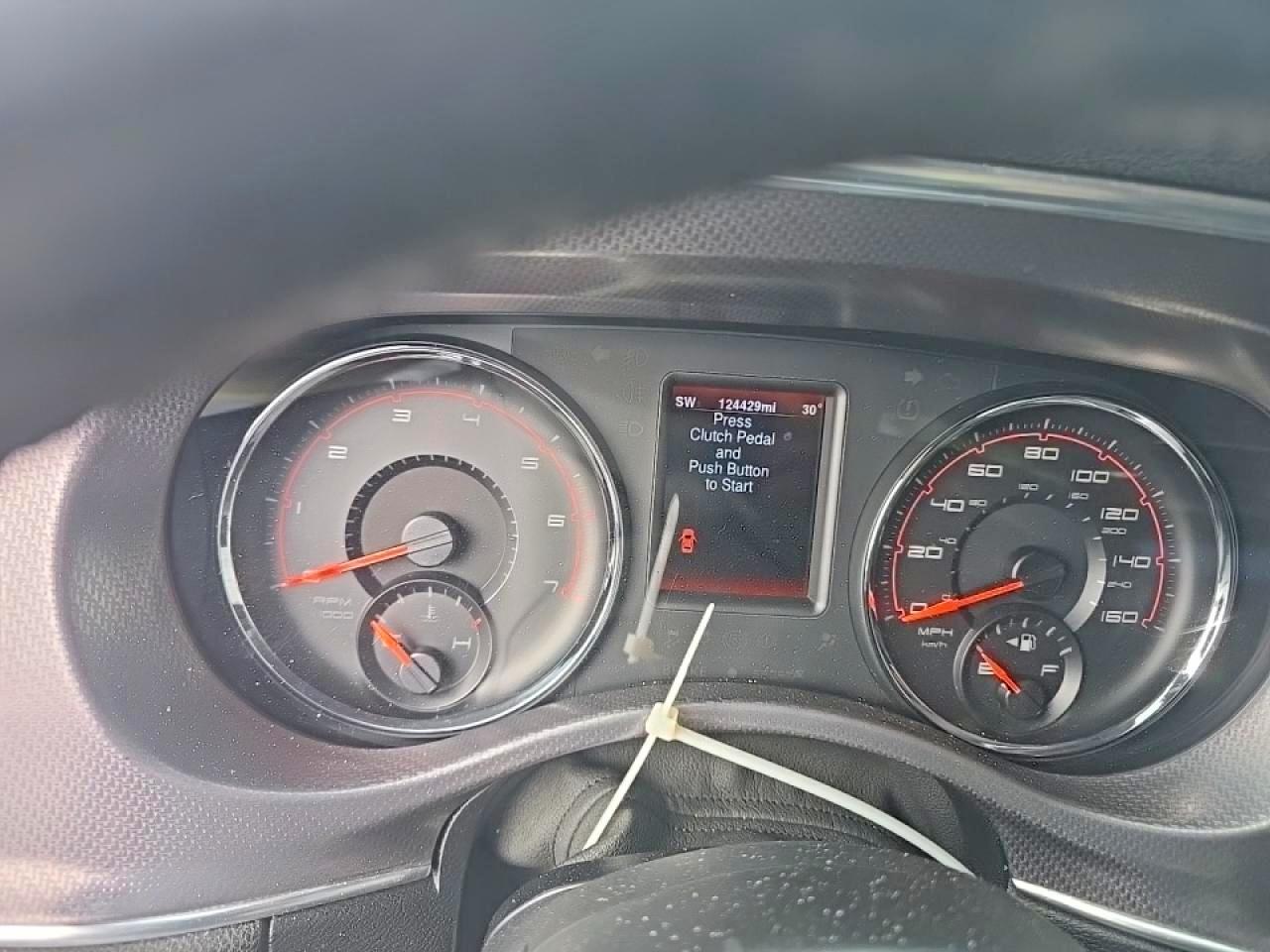 2014 Dodge Charger R/T - zdjęcie 9