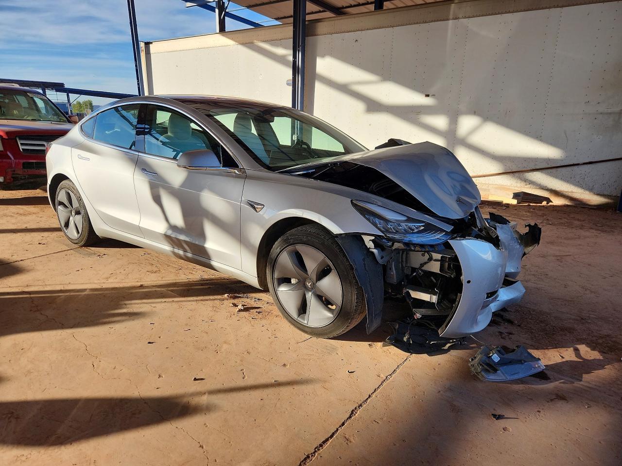 2018 Tesla Model 3 - zdjęcie 4