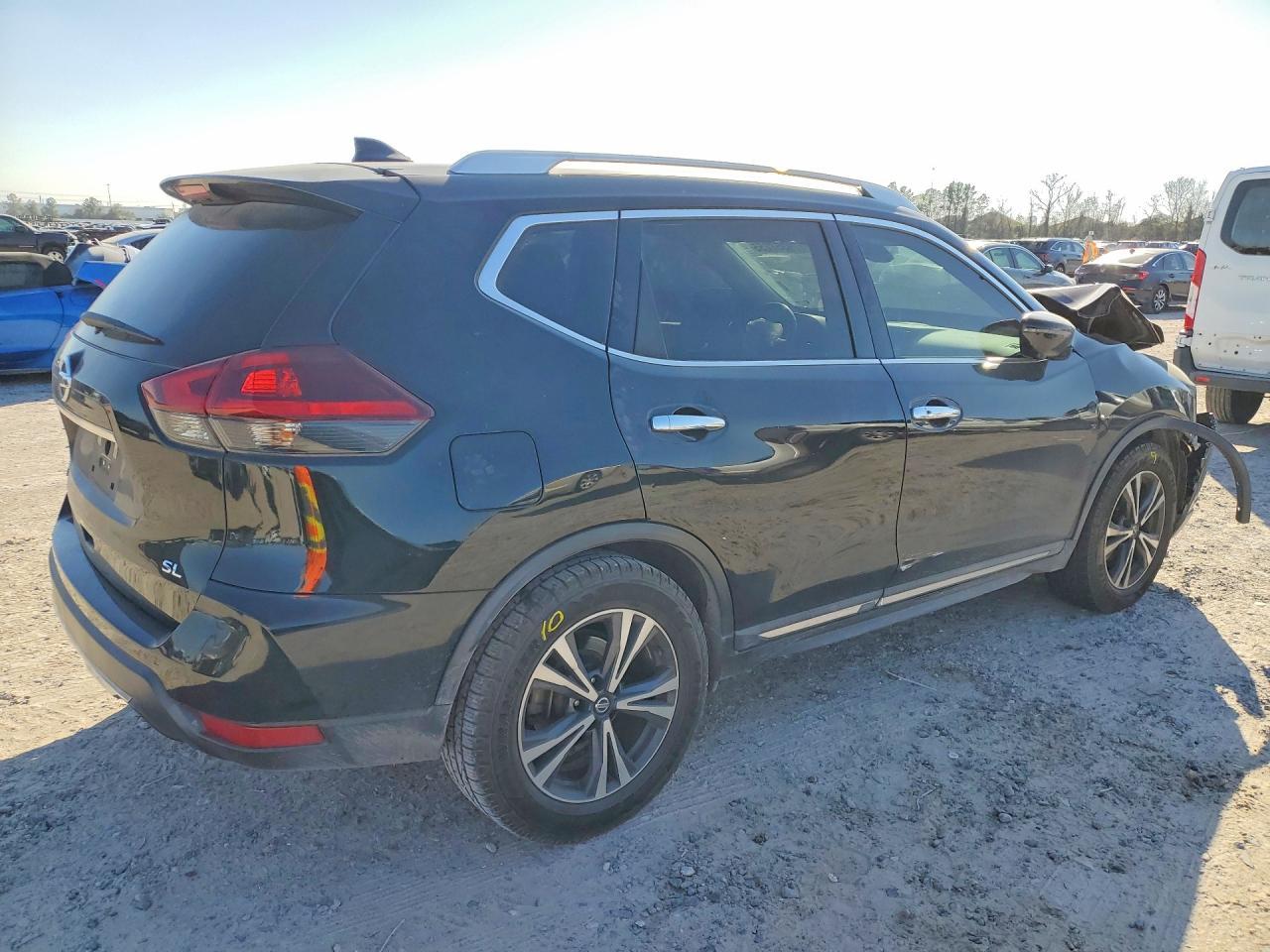 2018 Nissan Rogue Sl - zdjęcie 3