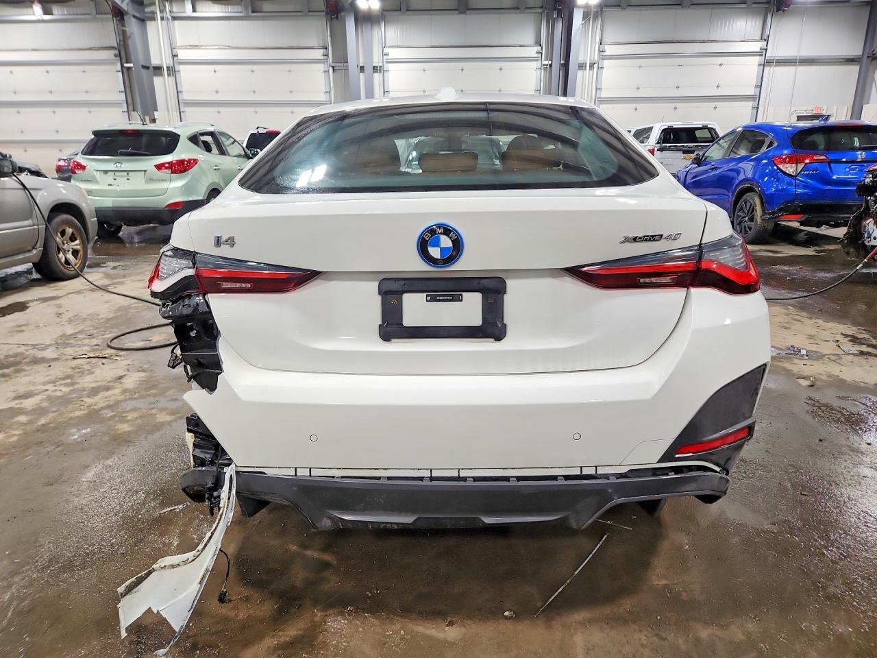 2024 BMW I4 xDrive 40 - zdjęcie 6