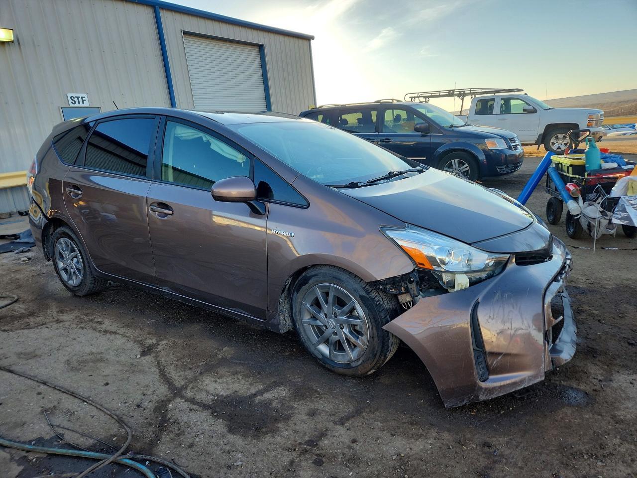 2017 Toyota Prius V Two - zdjęcie 4