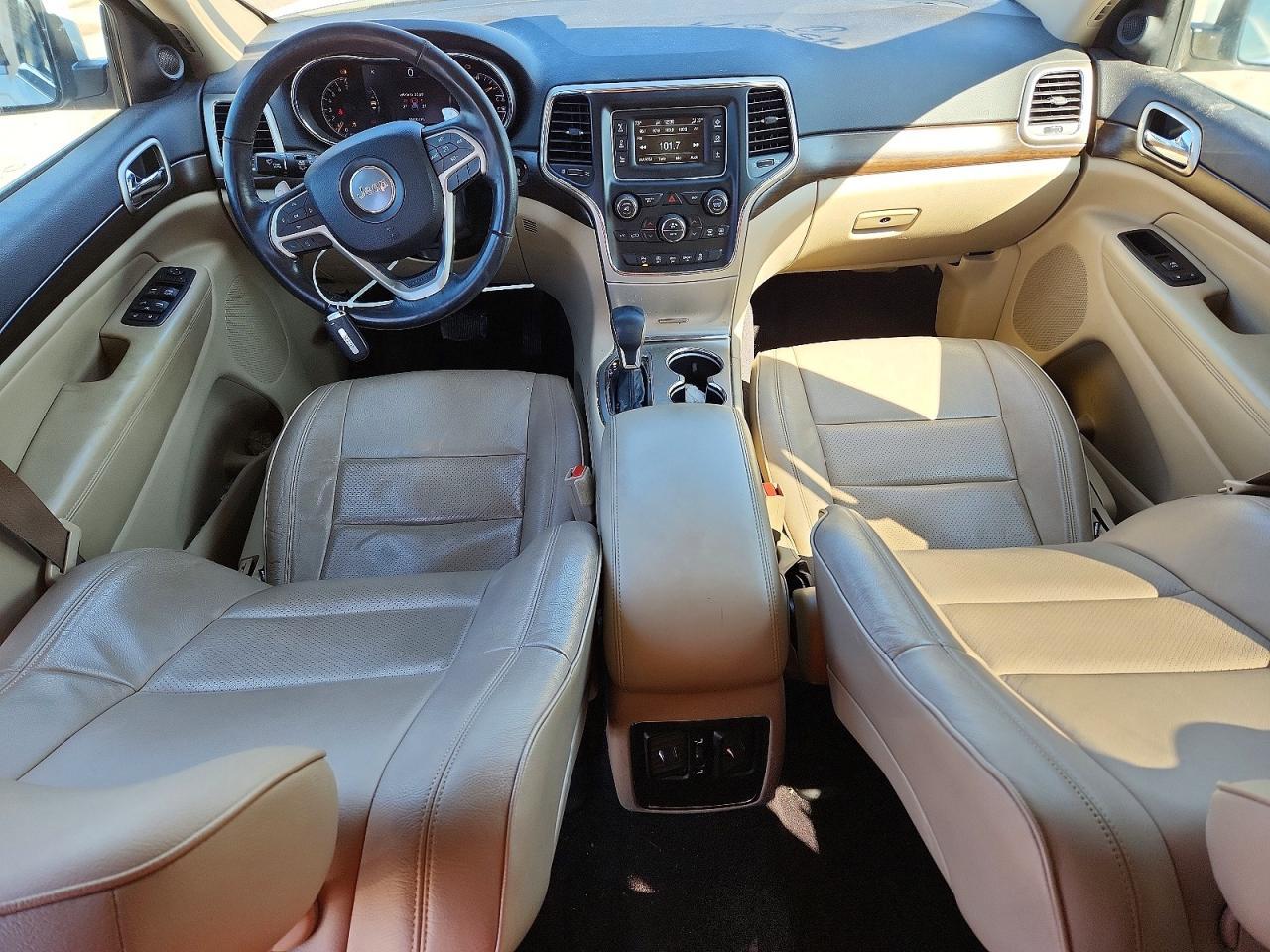 2016 Jeep Grand Cherokee Laredo - zdjęcie 8