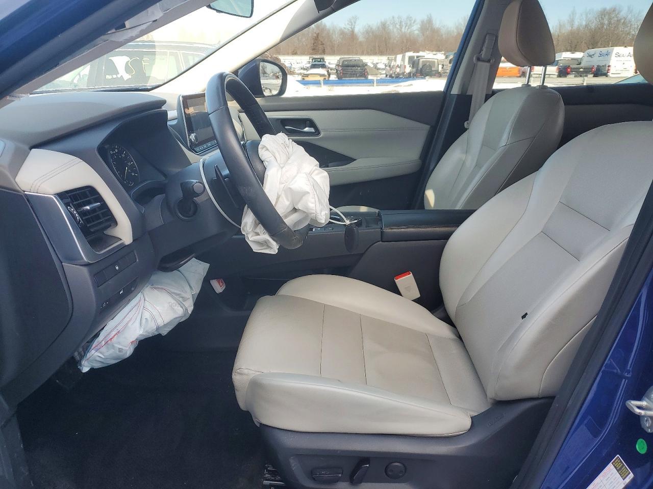 2021 Nissan Rogue Sv - zdjęcie 7