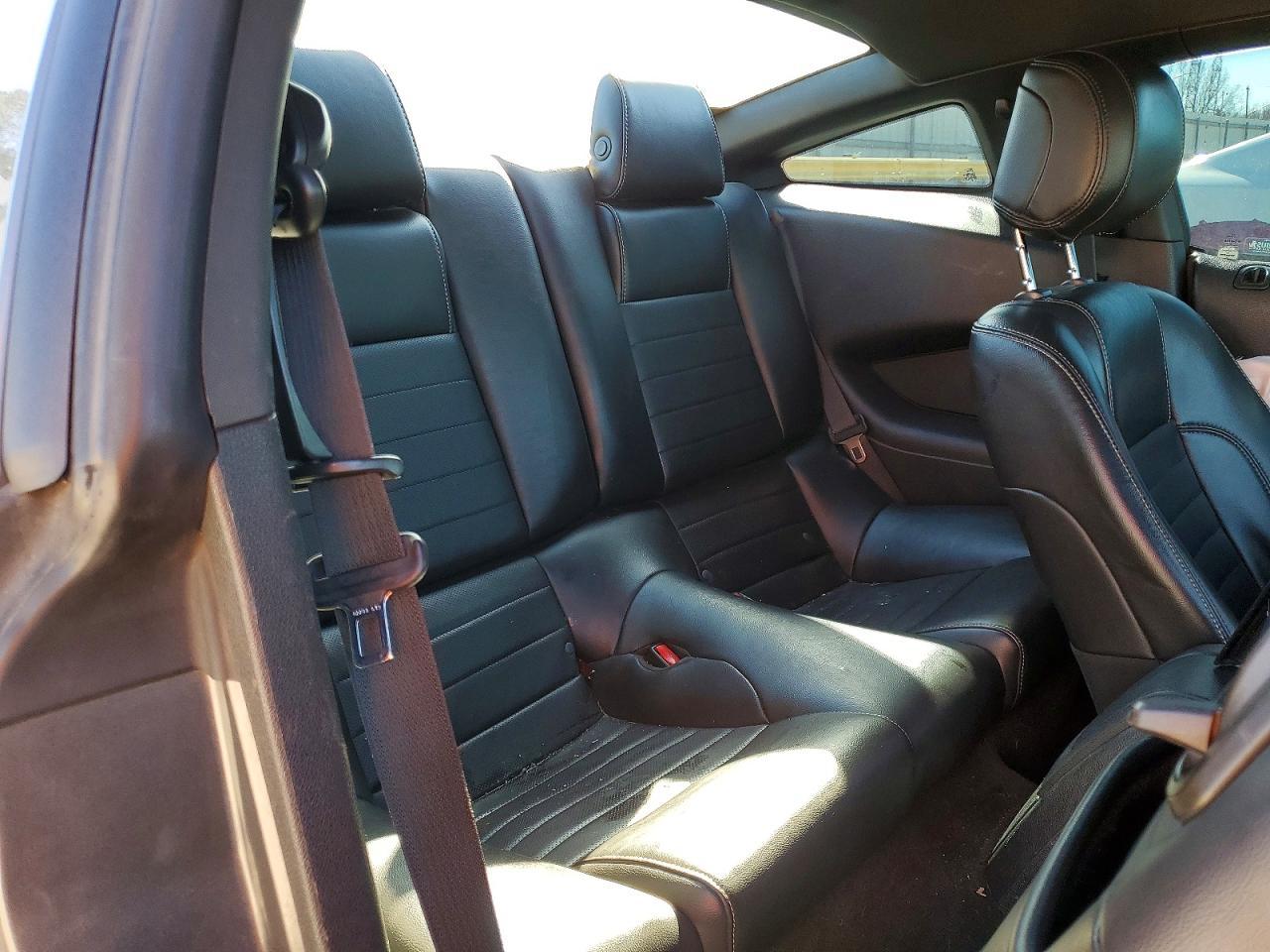 2014 Ford Mustang - zdjęcie 10