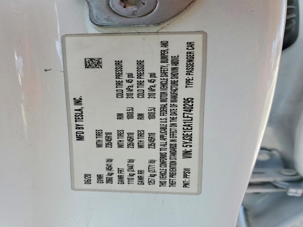 2020 Tesla Model 3 - zdjęcie 12