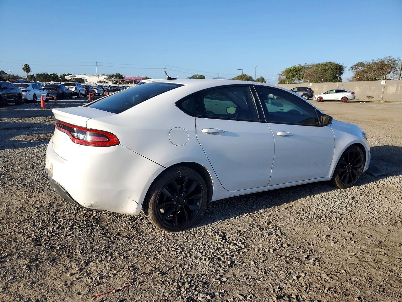 2016 Dodge Dart Sxt Sport - zdjęcie 3