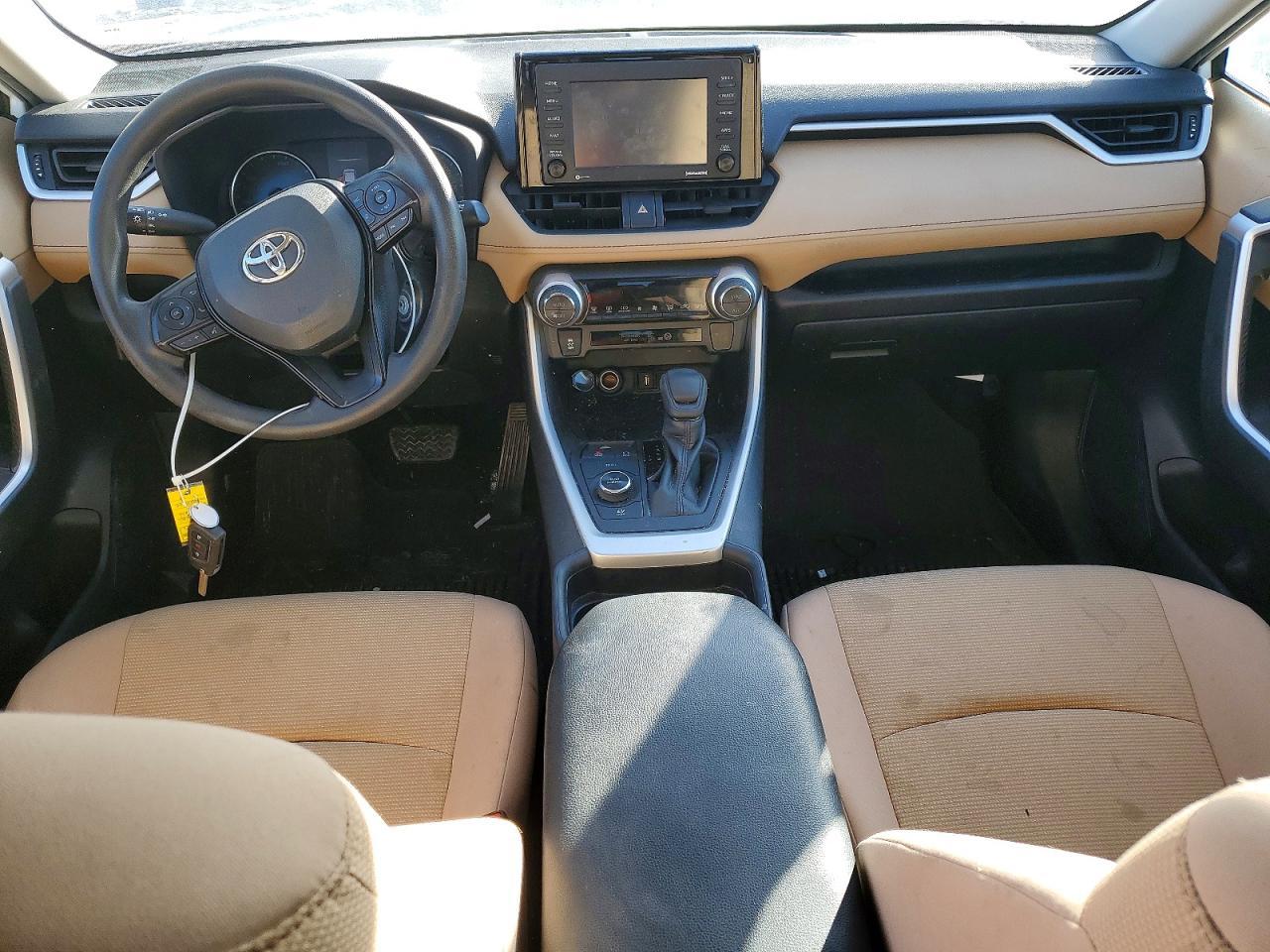 2021 Toyota Rav4 Hybrid Le - zdjęcie 8