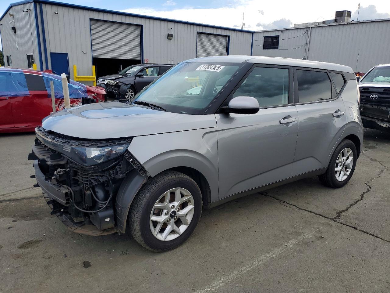 2023 Kia Soul Lx - zdjęcie główne