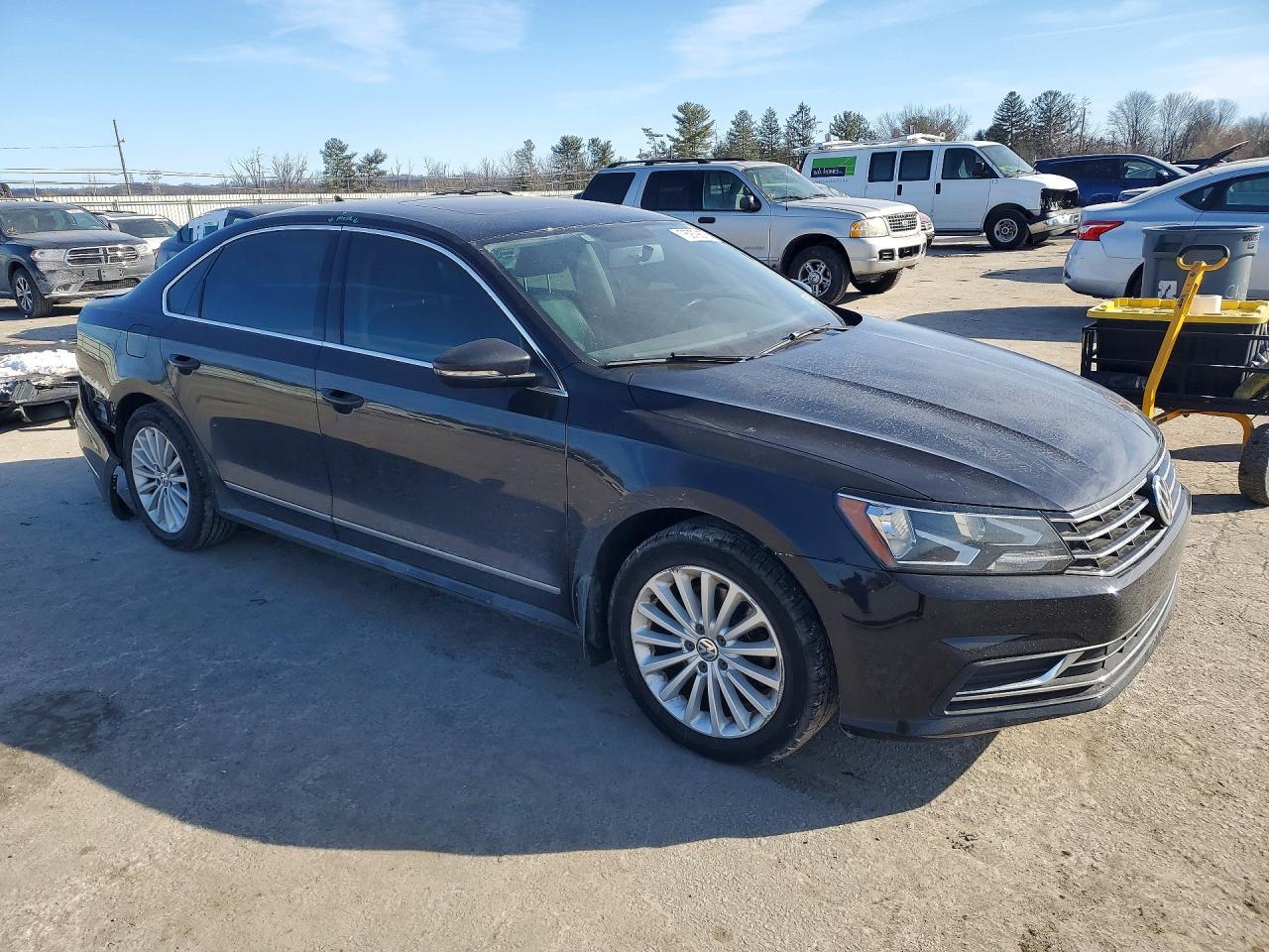 2017 Volkswagen Passat Se - zdjęcie 4