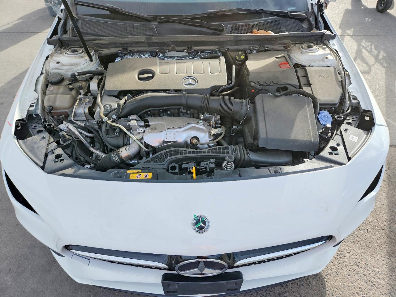 2023 Mercedes-Benz Cla 250 4Matic - zdjęcie 11