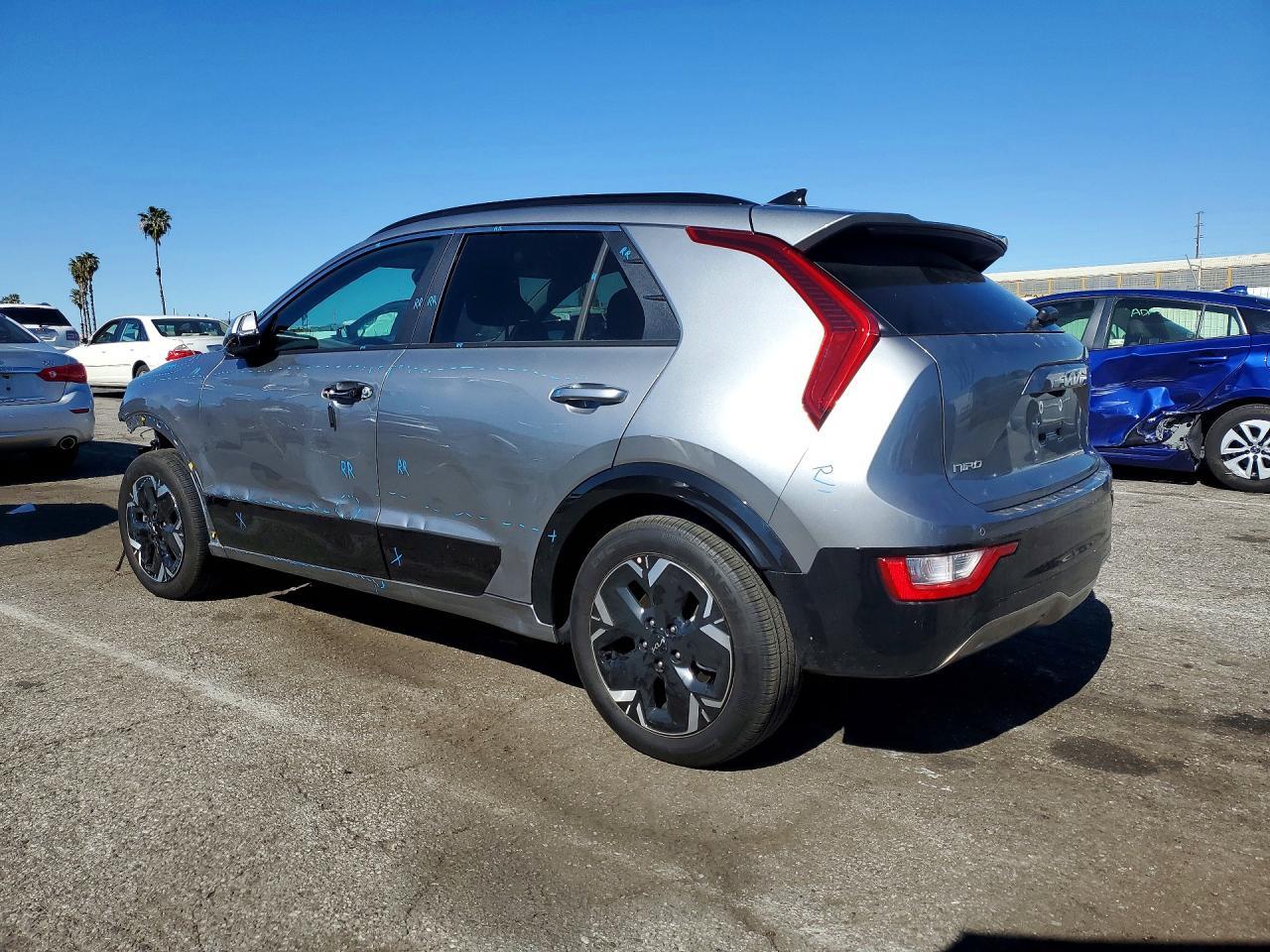 2025 Kia Niro Wind - zdjęcie 2