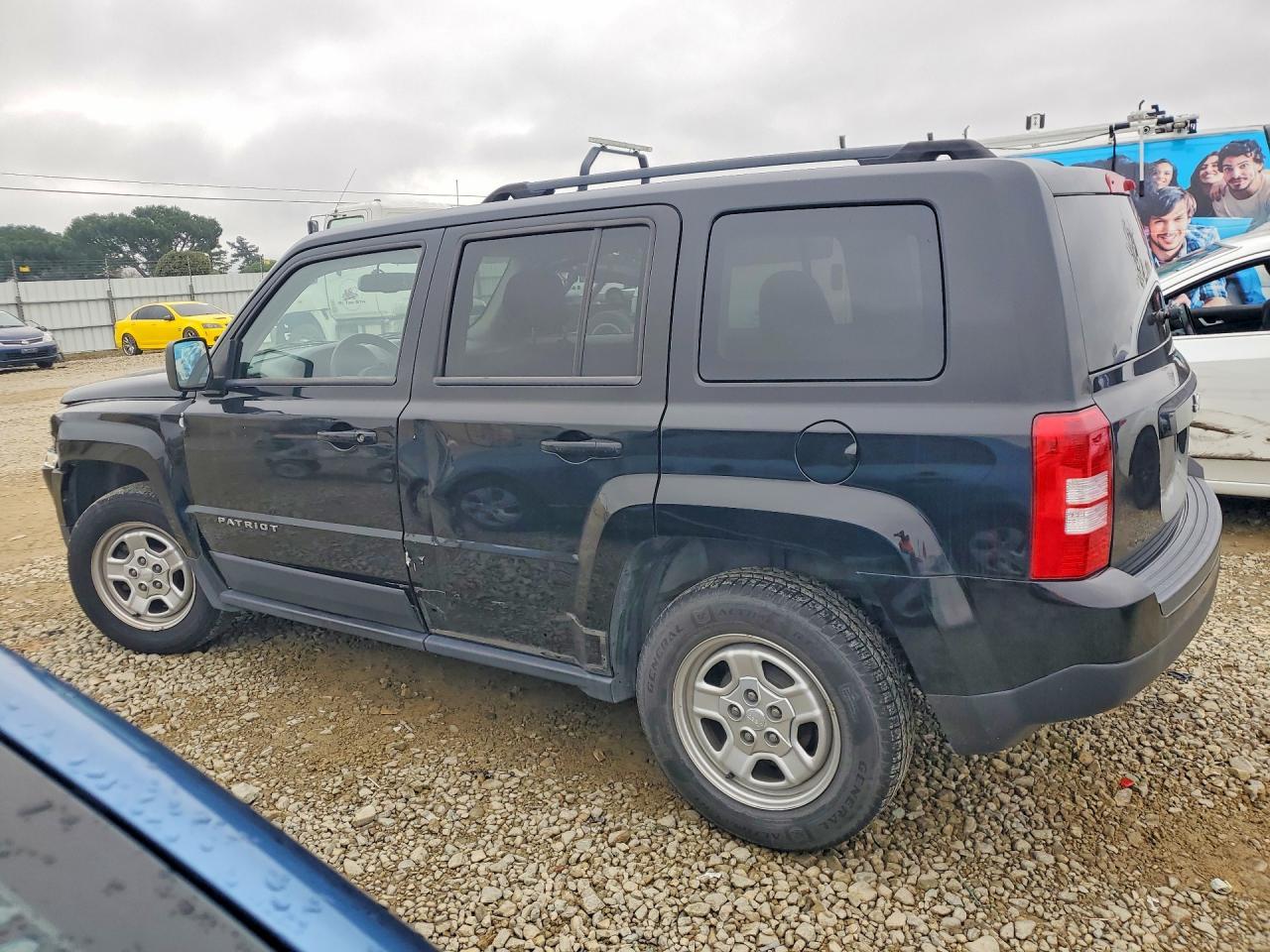 2015 Jeep Patriot Sport - zdjęcie 2