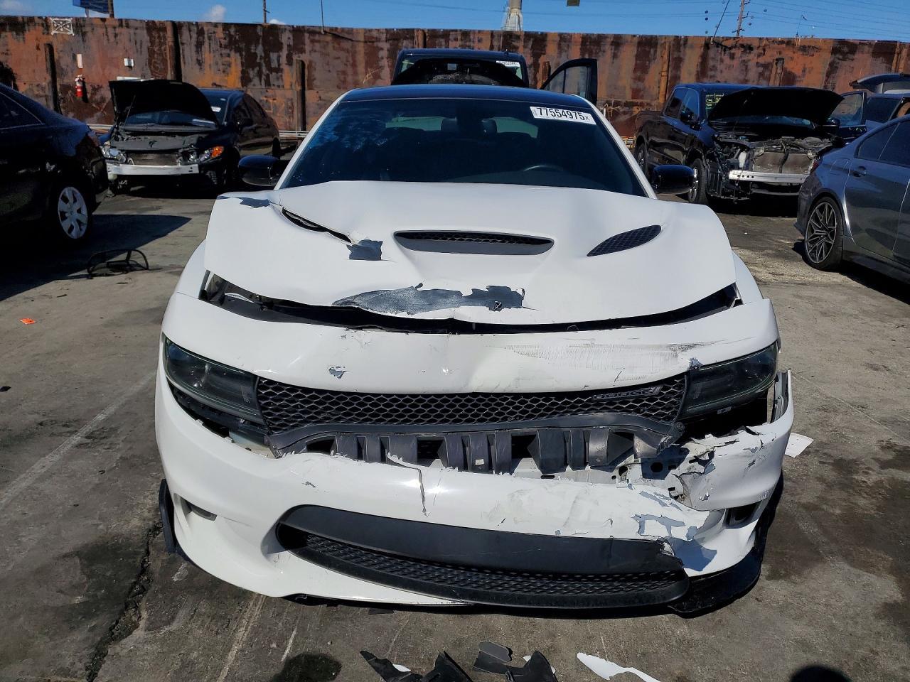 2015 Dodge Charger R/T - zdjęcie 5