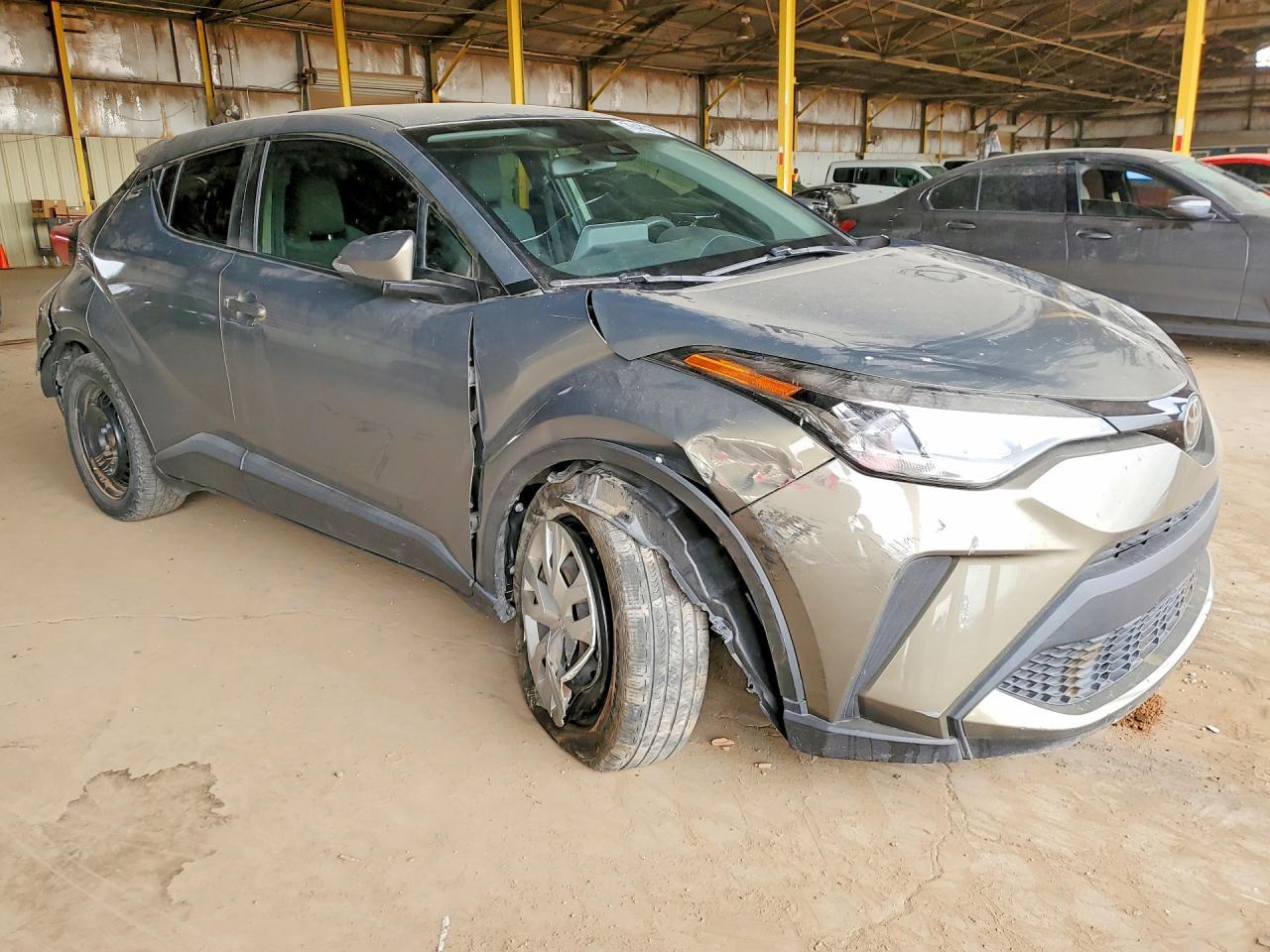 2021 Toyota C-Hr Xle - zdjęcie 4