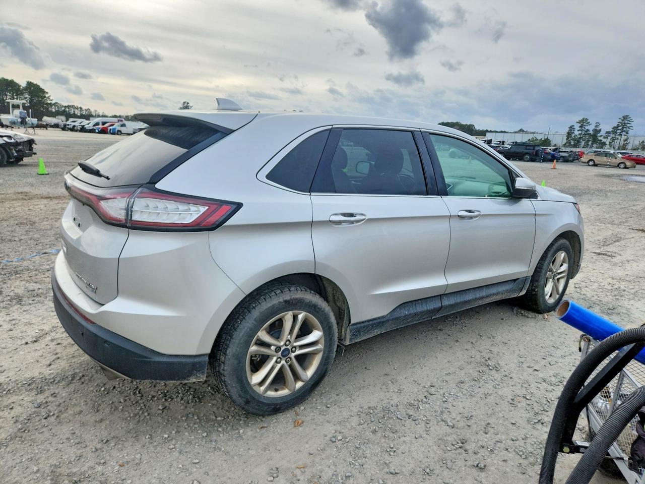 2015 Ford Edge Titanium - zdjęcie 3