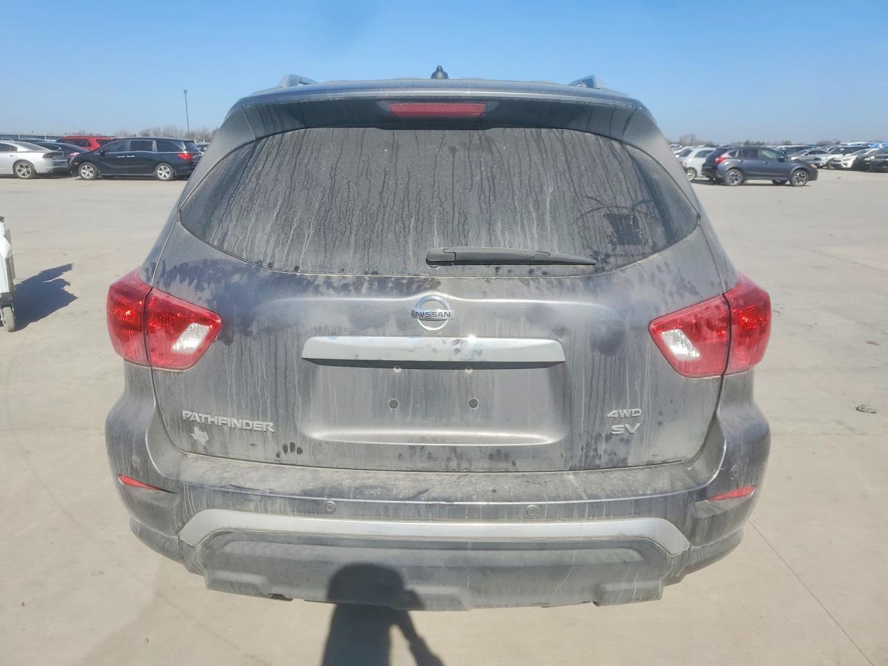 2018 Nissan Pathfinder S - zdjęcie 6
