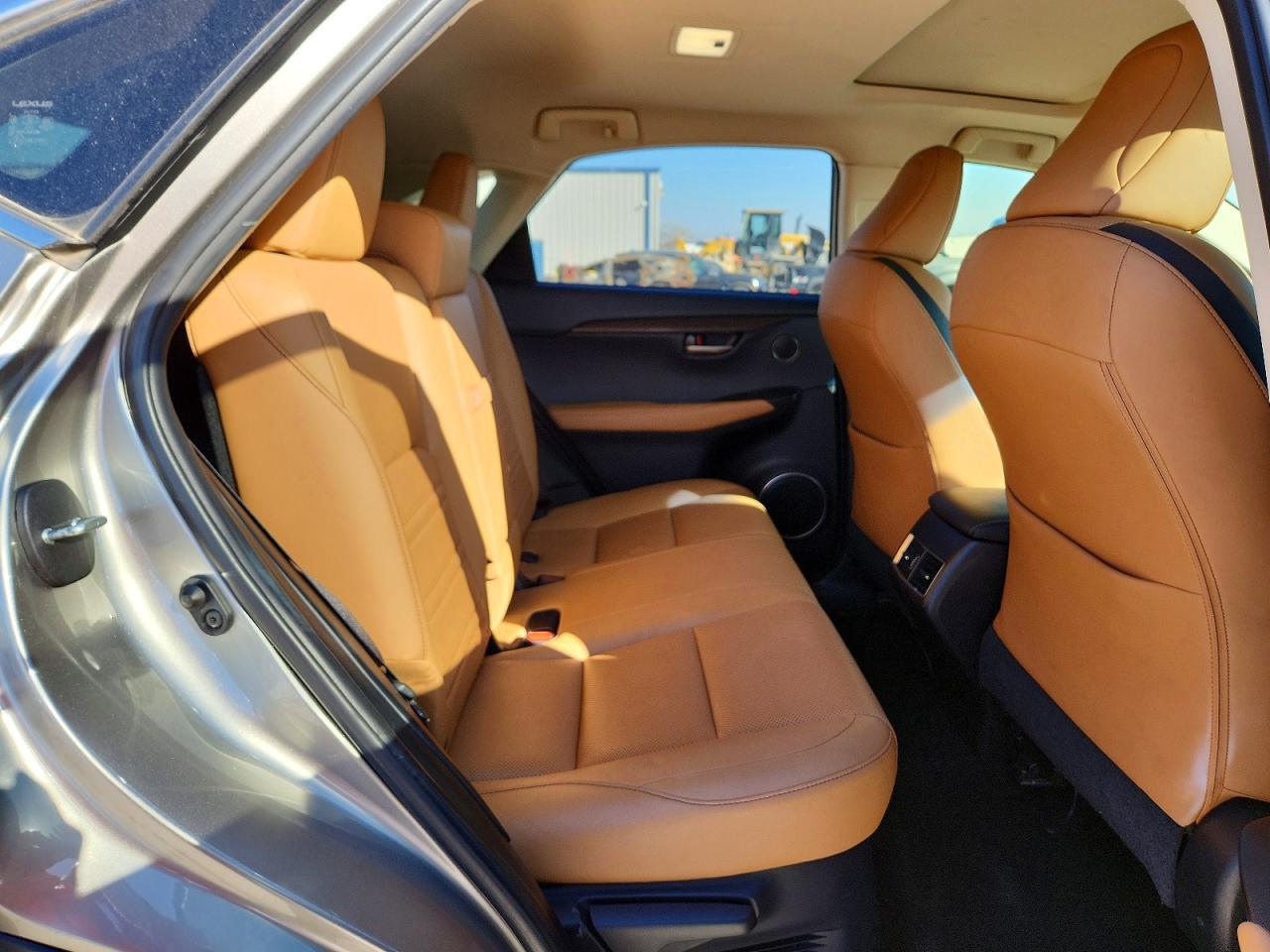 2016 Lexus Nx 200T Base - zdjęcie 11
