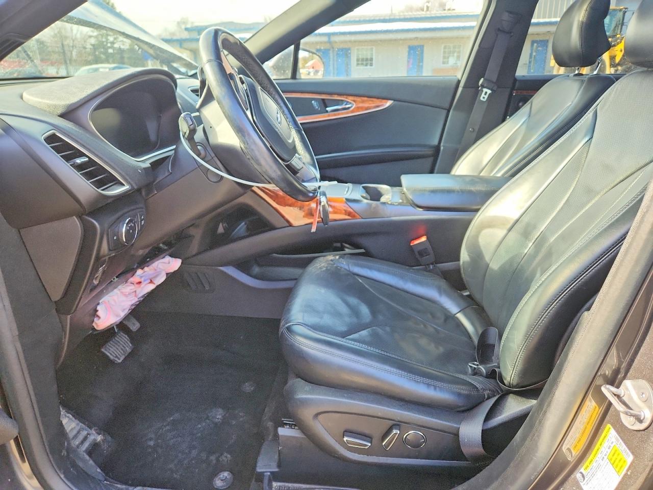 2019 Lincoln Nautilus Reserve - zdjęcie 7