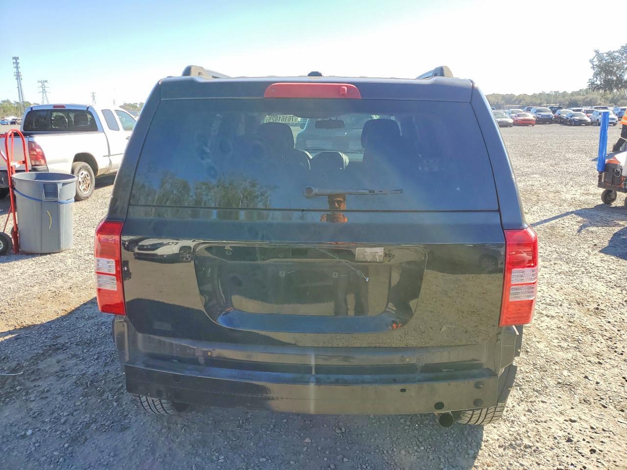 2016 Jeep Patriot Sport - zdjęcie 6