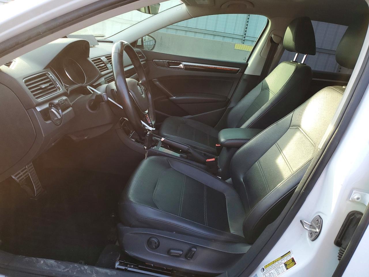 2019 Volkswagen Passat Se R-Line - zdjęcie 7