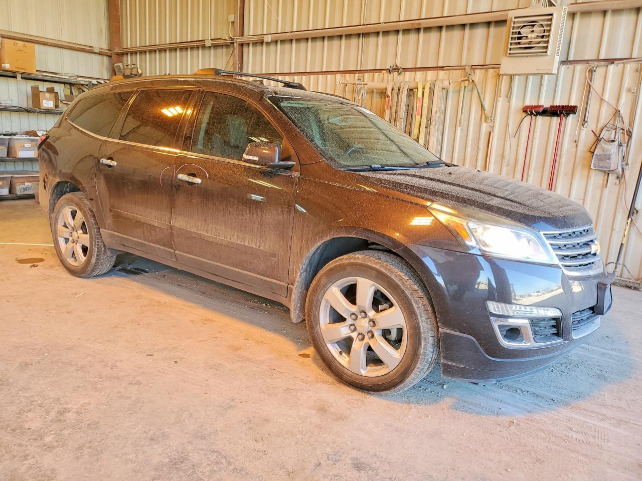 2017 Chev Traverse - zdjęcie 4
