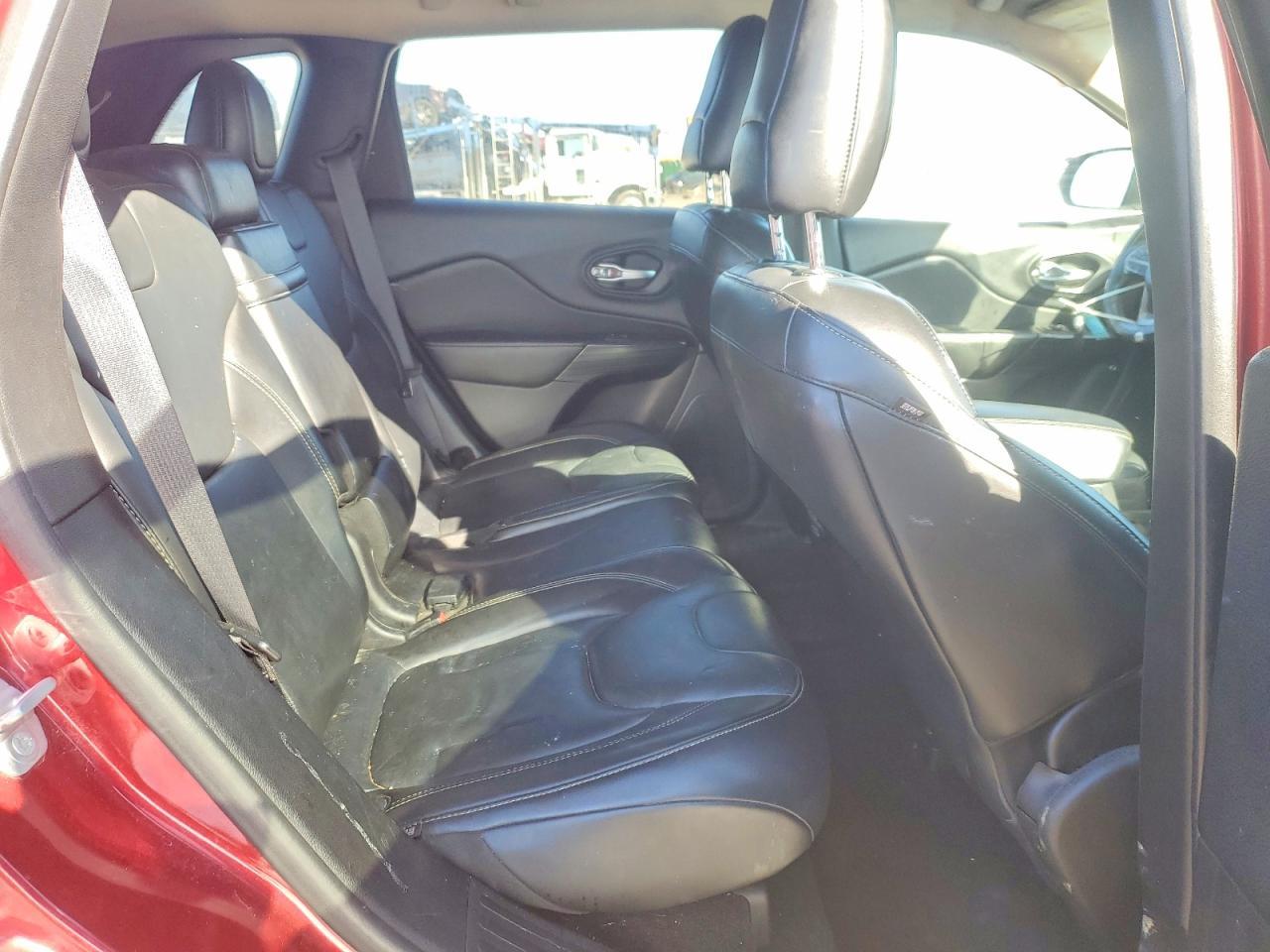 2015 Jeep Cherokee Limited - zdjęcie 10