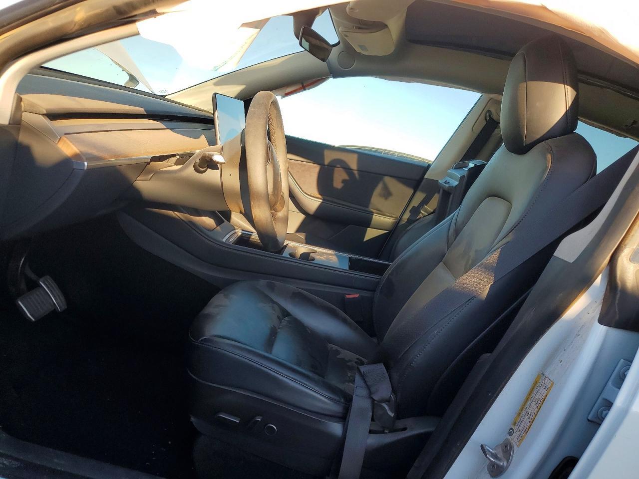 2021 Tesla Model Y - zdjęcie 7