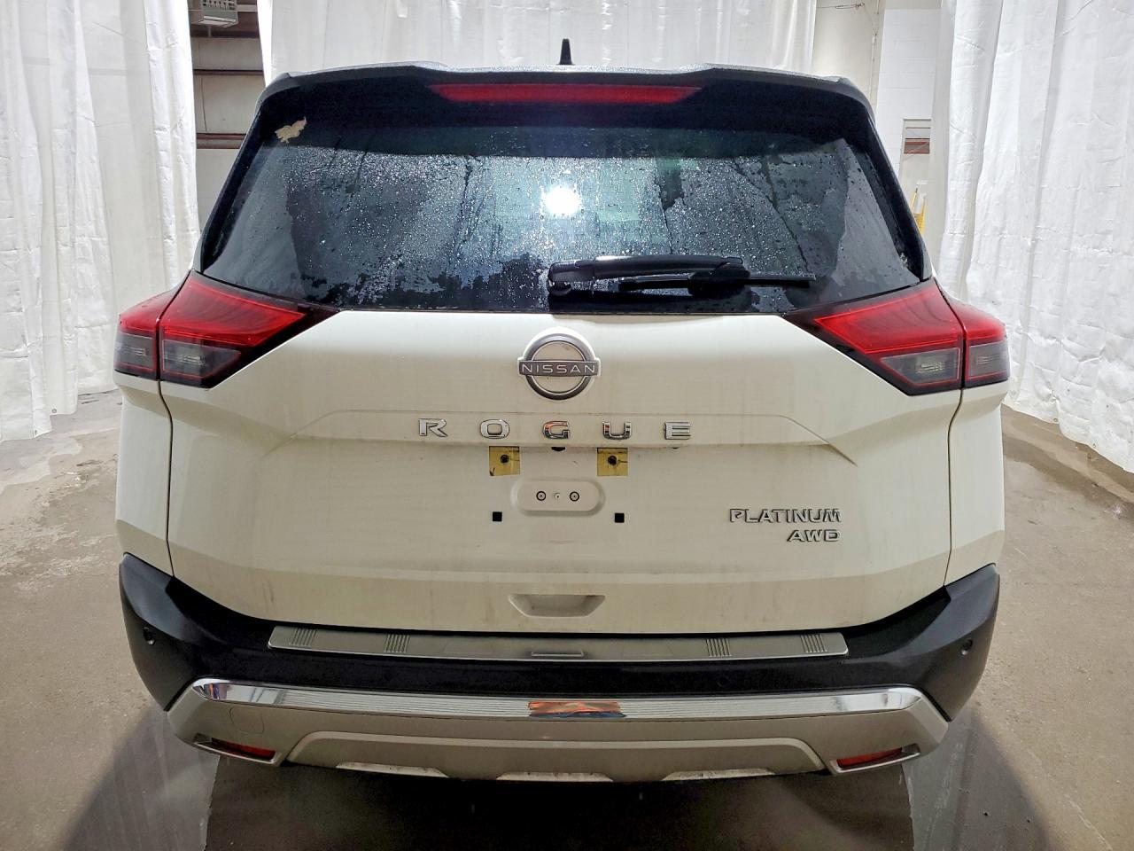 2023 Nissan Rogue Platinum - zdjęcie 6