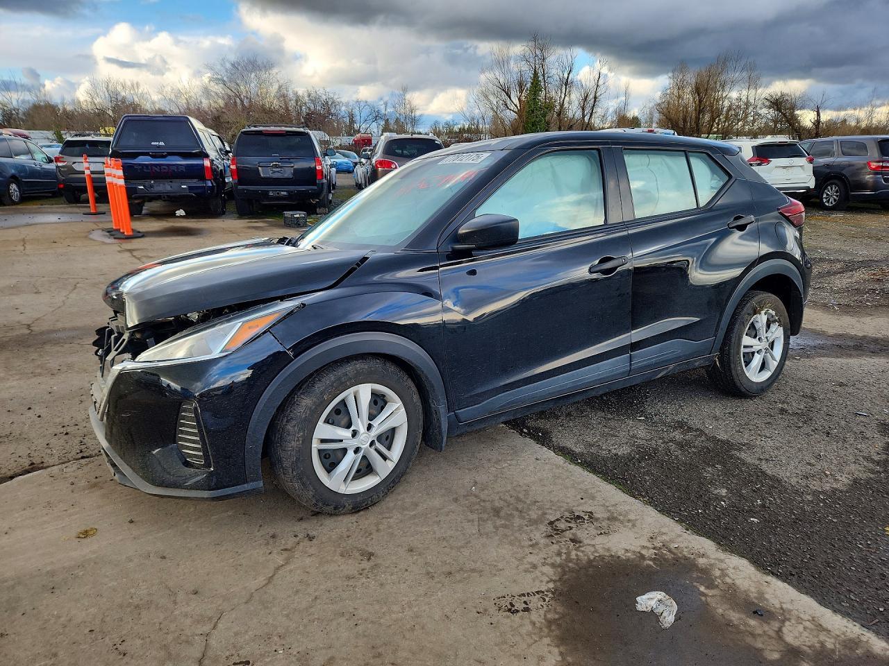 2021 Nissan Kicks S - zdjęcie główne