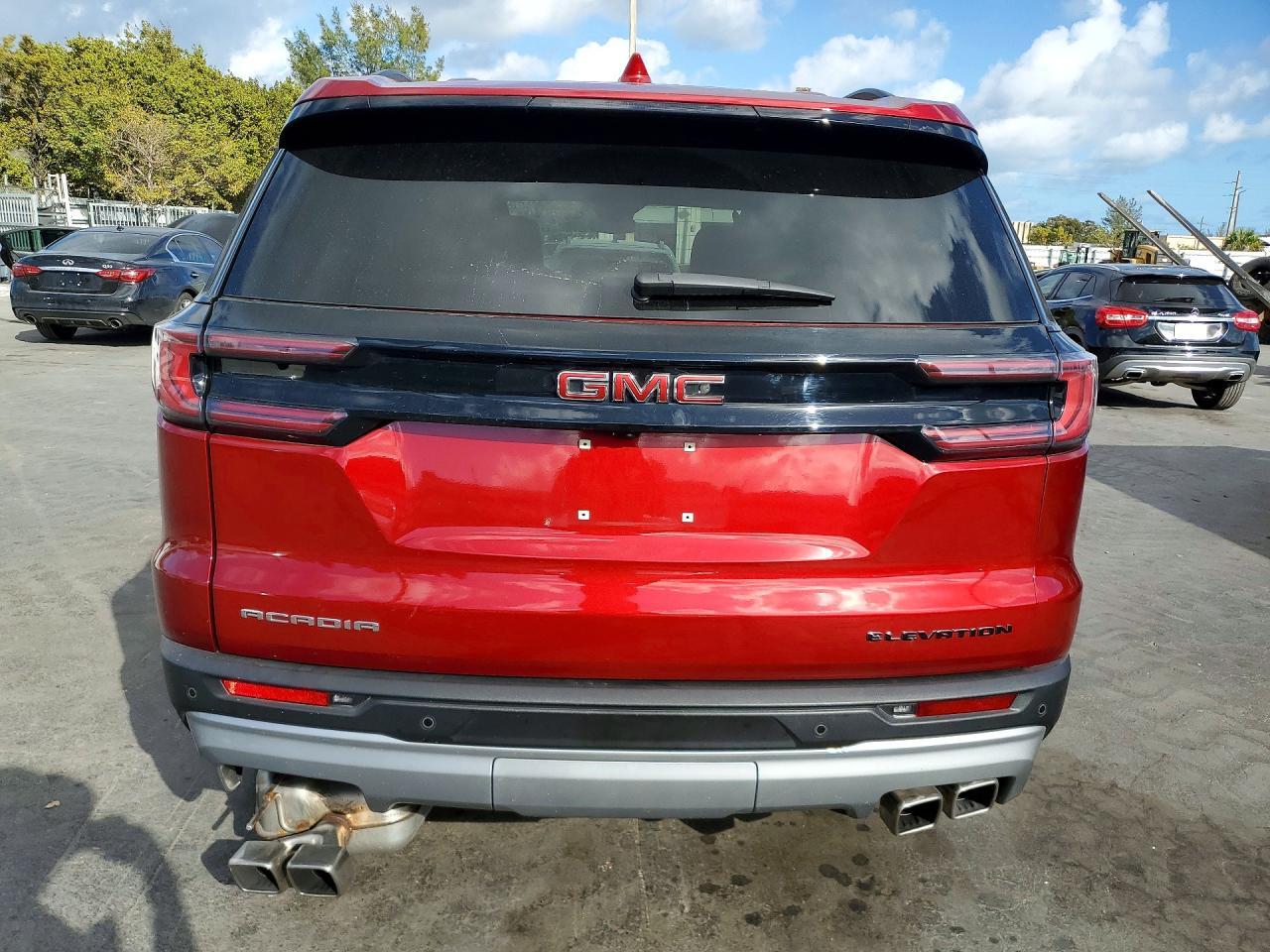 2025 GMC Acadia Elevation - zdjęcie 6