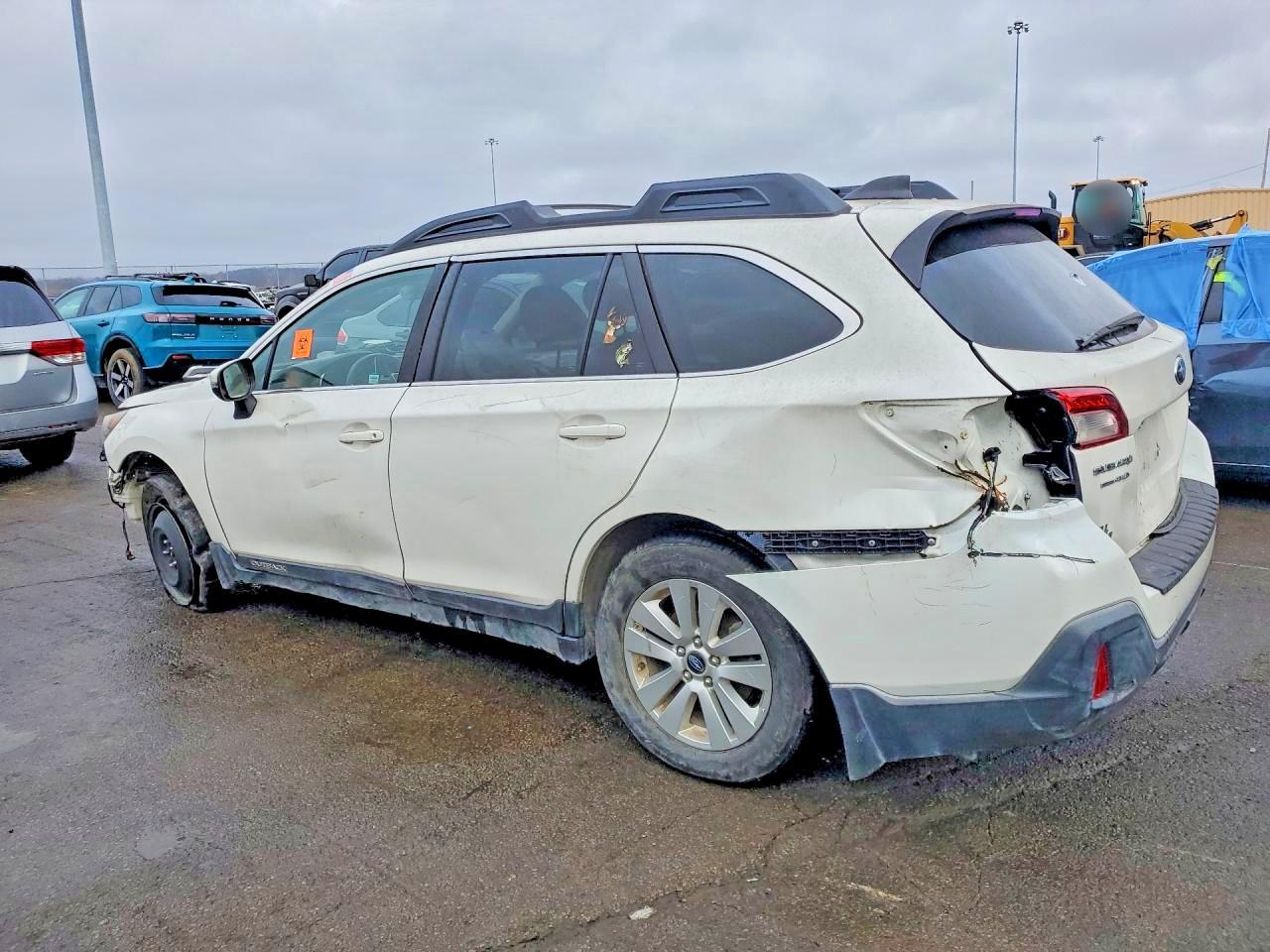 2018 Subaru Outback 2.5I Premium - zdjęcie 2