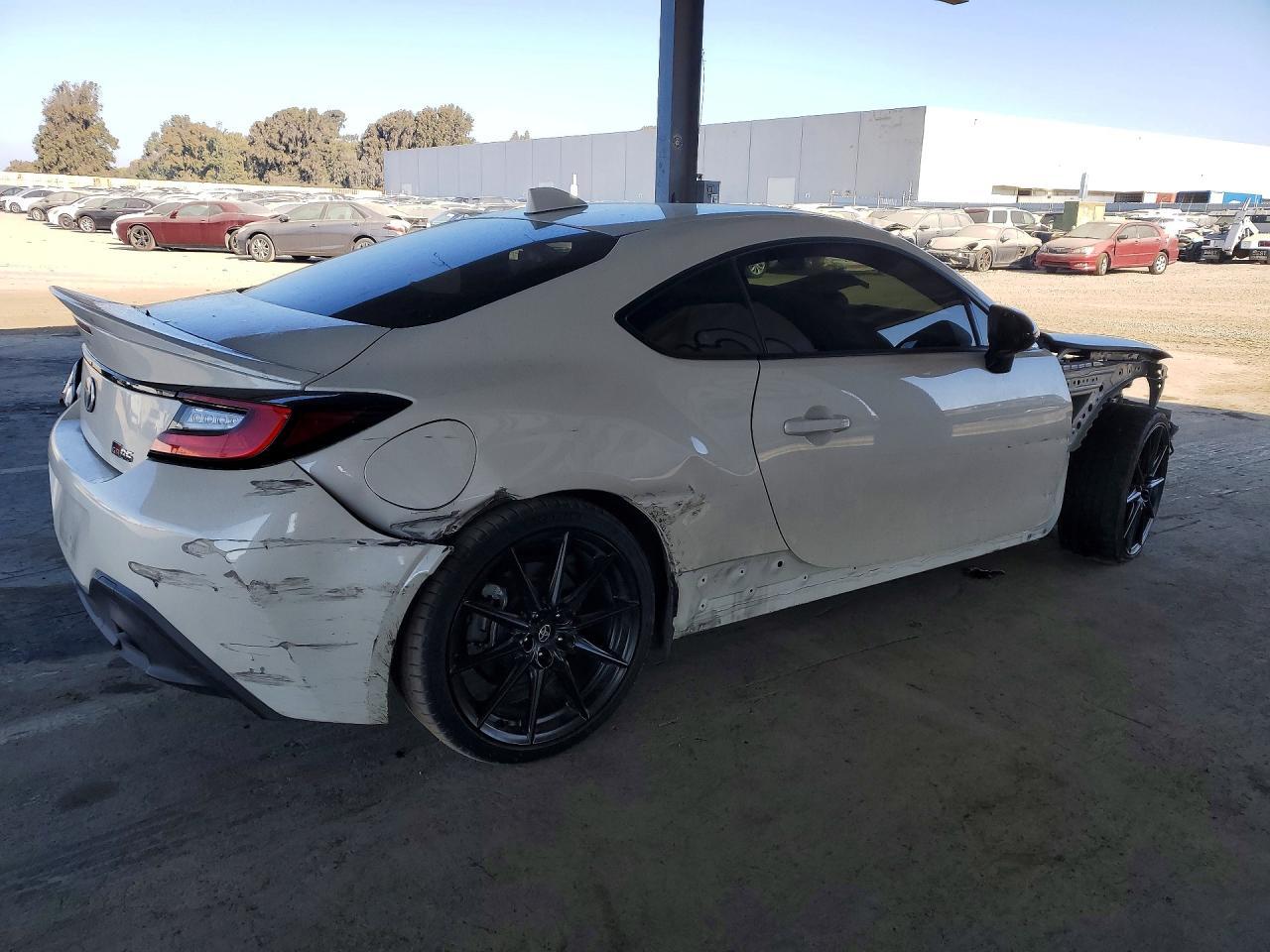 2024 Toyota Gr 86 Premium - zdjęcie 3