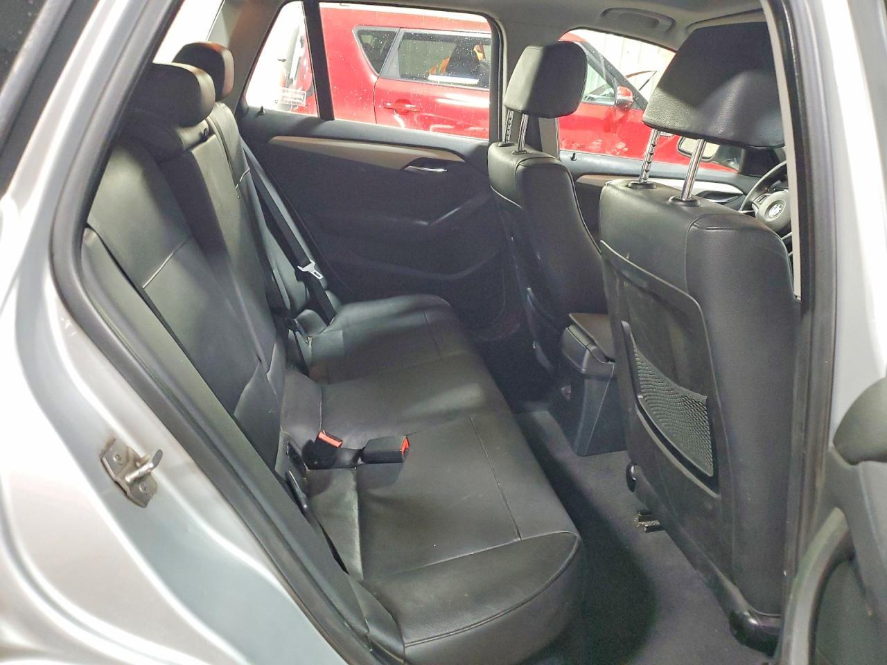 2015 BMW X1 xDrive28I - zdjęcie 10