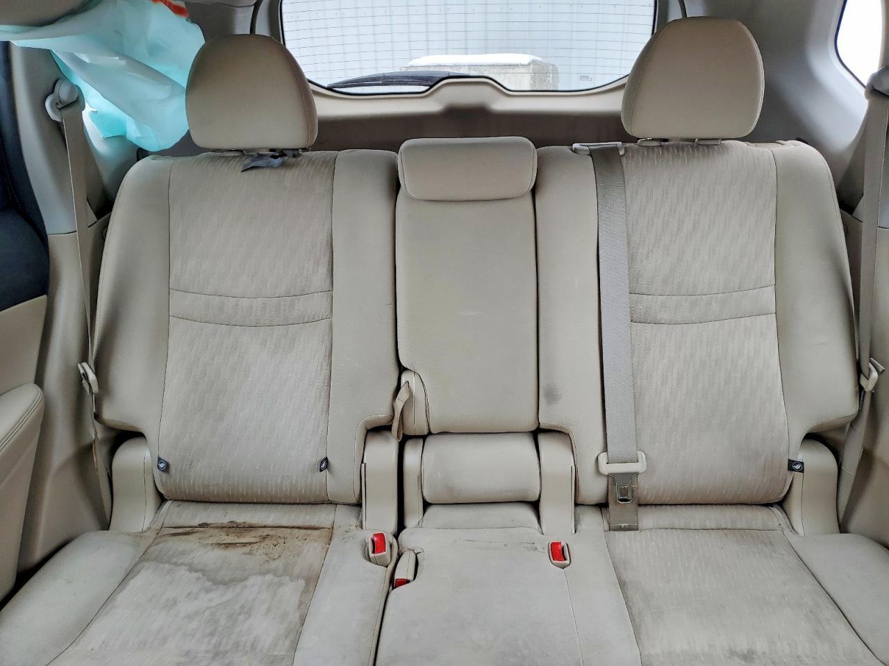 2017 Nissan Rogue S - zdjęcie 10