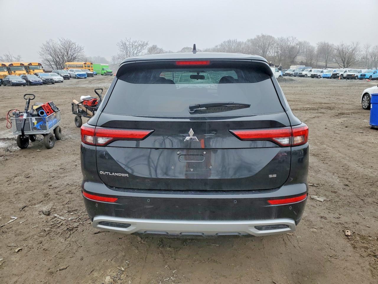 2024 Mitsubishi Outlander Se - zdjęcie 6
