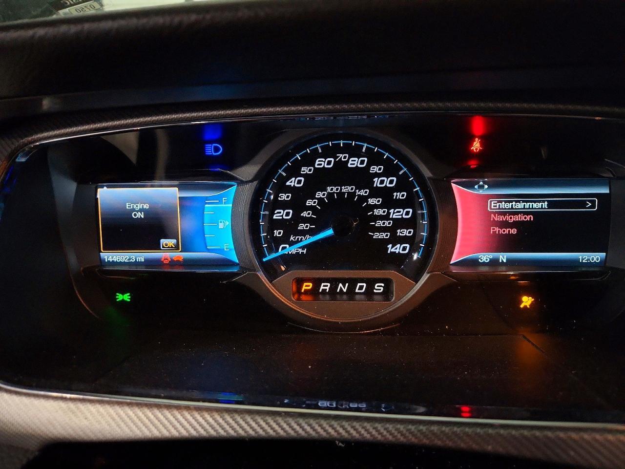 2016 Ford Taurus Sho - zdjęcie 9