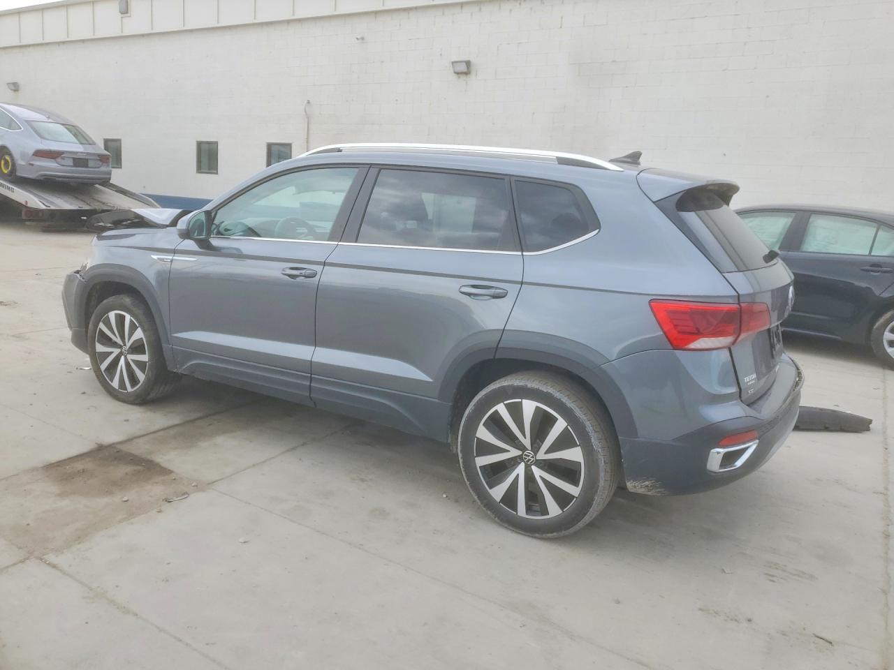 2023 Volkswagen Taos Se - zdjęcie 2