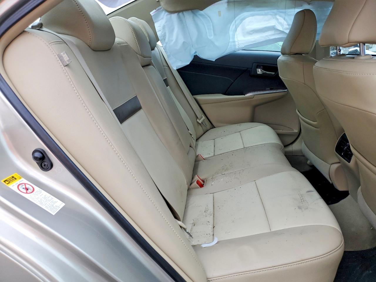 2014 Toyota Camry Se - zdjęcie 10