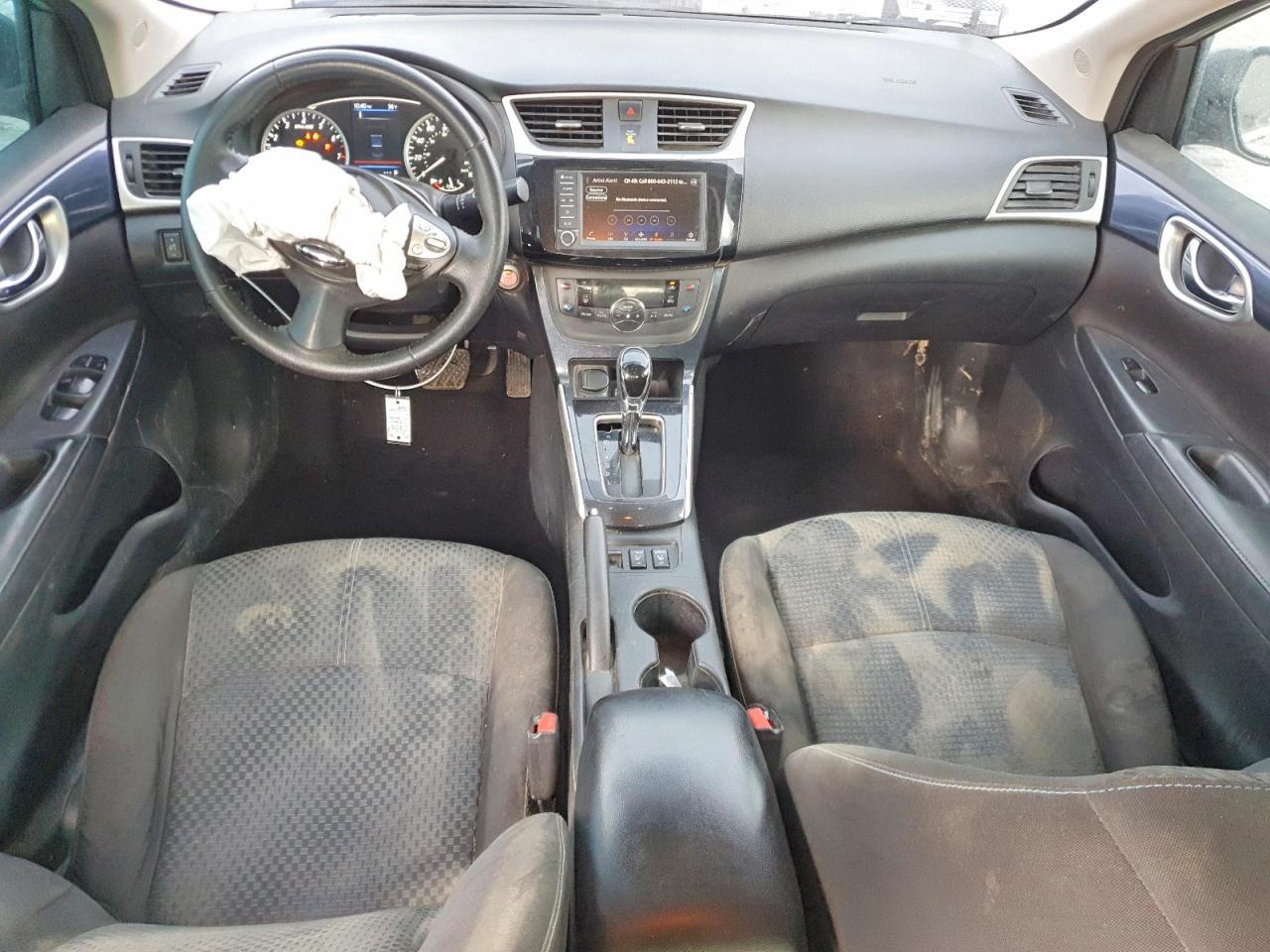 2019 Nissan Sentra S - zdjęcie 8