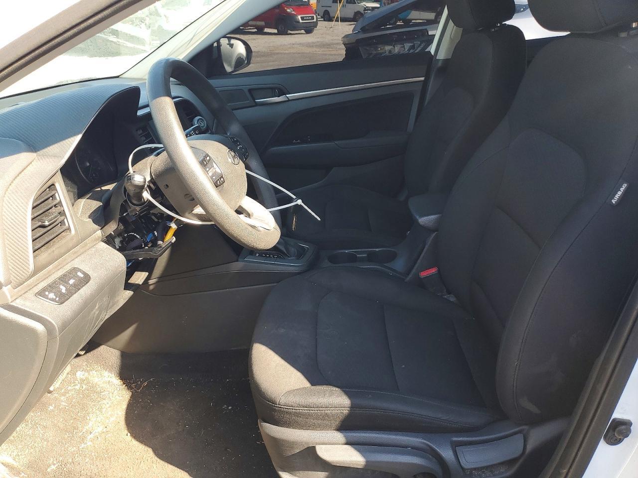 2020 Hyundai Elantra Sel - zdjęcie 7