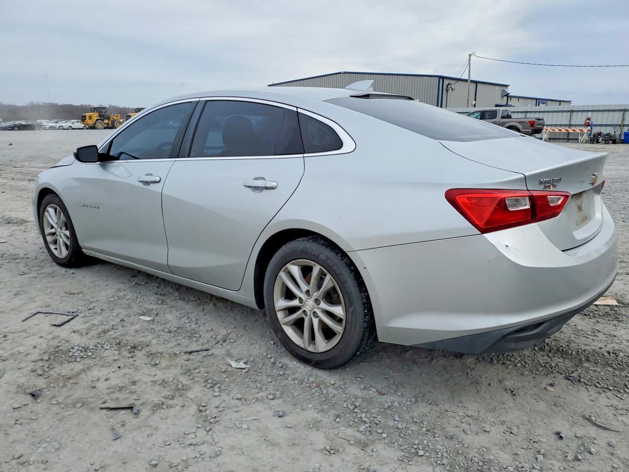2017 Chevrolet Malibu Lt - zdjęcie 2