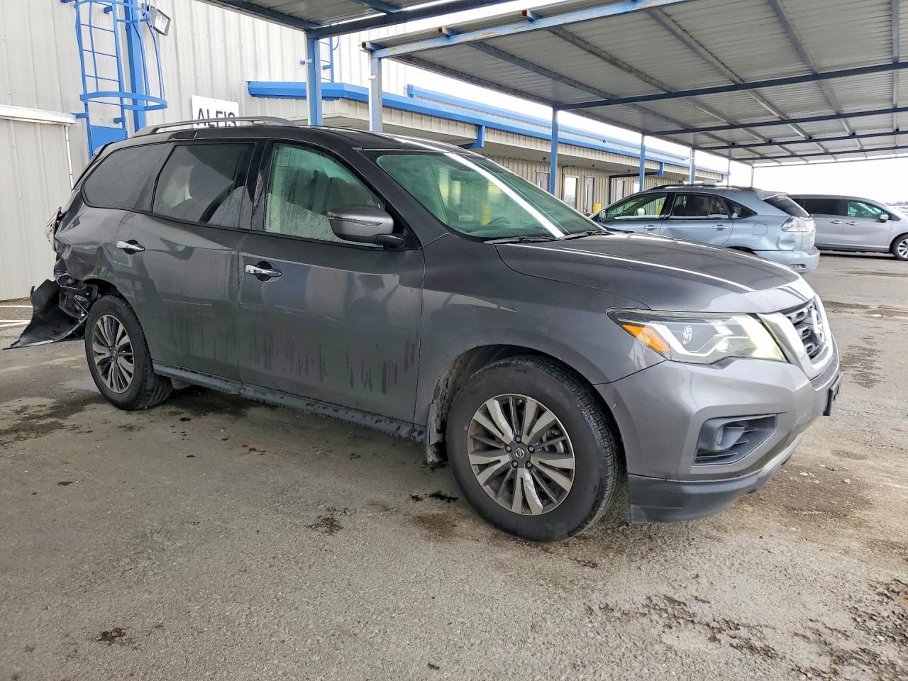 2019 Nissan Pathfinder S - zdjęcie 4