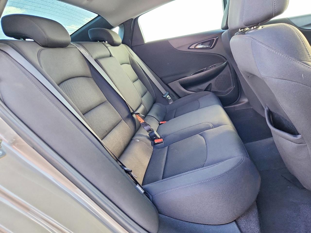 2023 Chevrolet Malibu Lt - zdjęcie 10