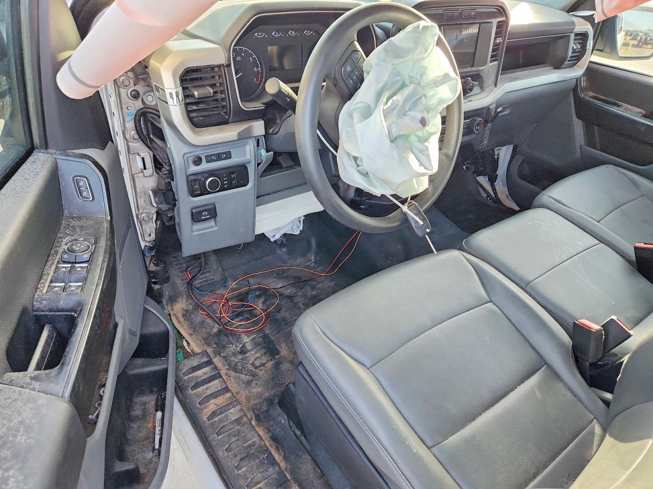 2023 Ford F150 Super Cab - zdjęcie 8