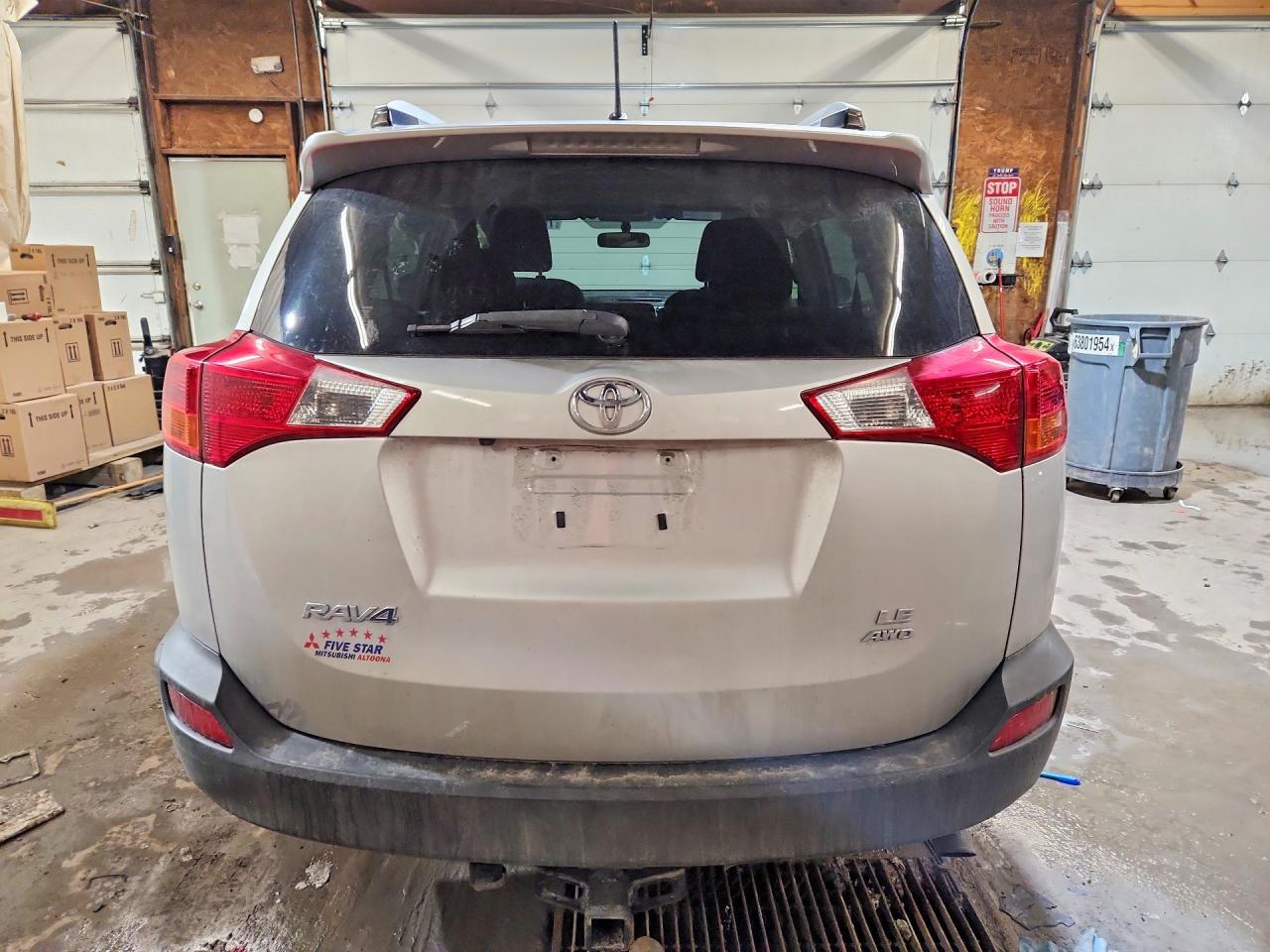 2015 Toyota Rav4 Le - zdjęcie 6