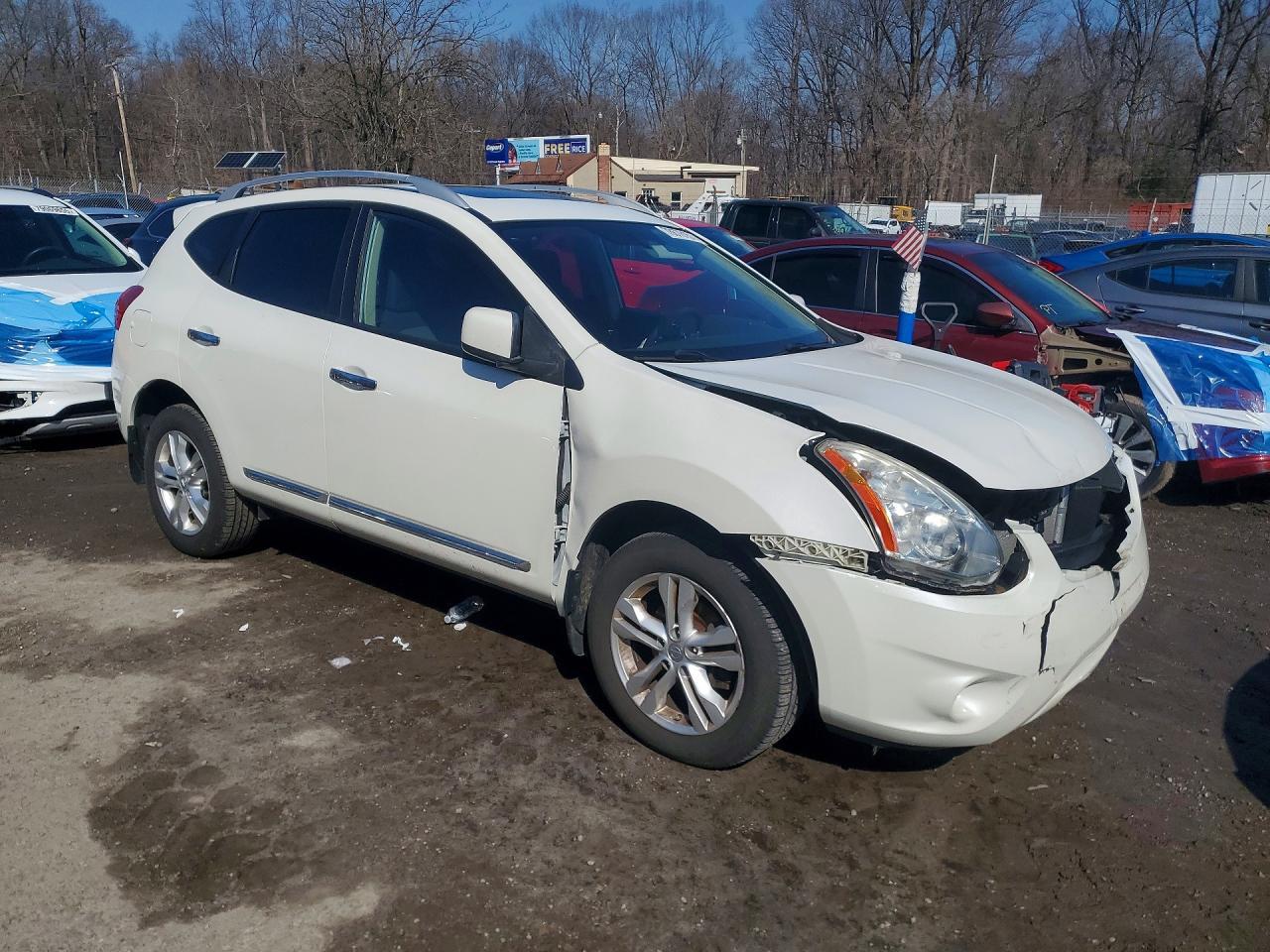 2013 Nissan Rogue S - zdjęcie 4